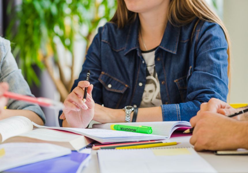 Revista Pedagogia i Treball Social de la Universitat de Girona.